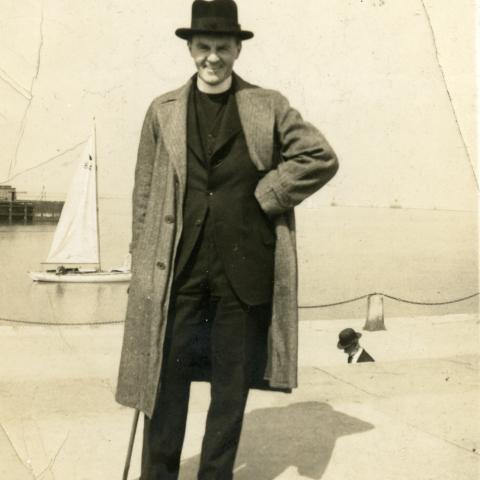 GE George Chamberlain-checked