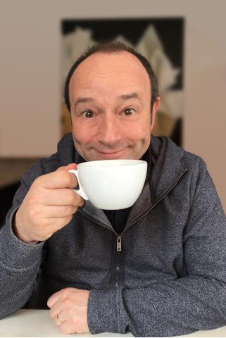 Alan Nolan - Author Photo_sml (1)
