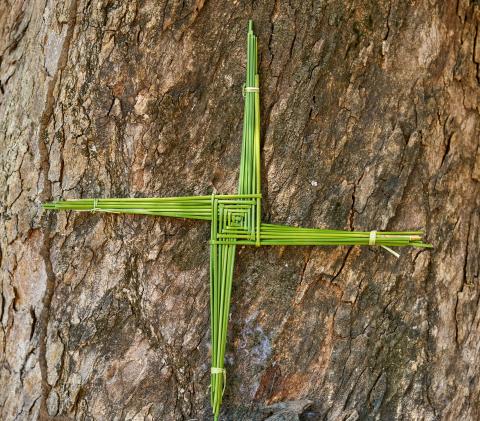 St. Brigid Cross Making workshop for adults in dlr LexIcon 