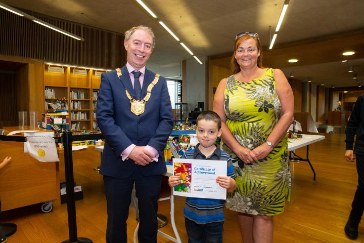 2f1_12a_6216551_3615818400_6