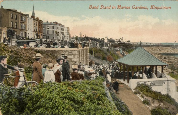 bandstand_in_marin_gardens_kingstown