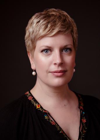 jamie_drew_-_sarah_perry_2018_001