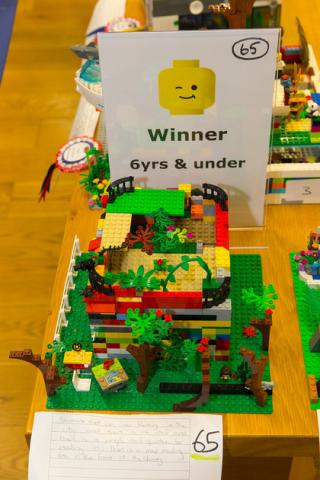 p2531645494-o607865740-4