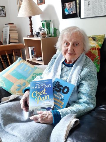 teresa_sitting_pretty